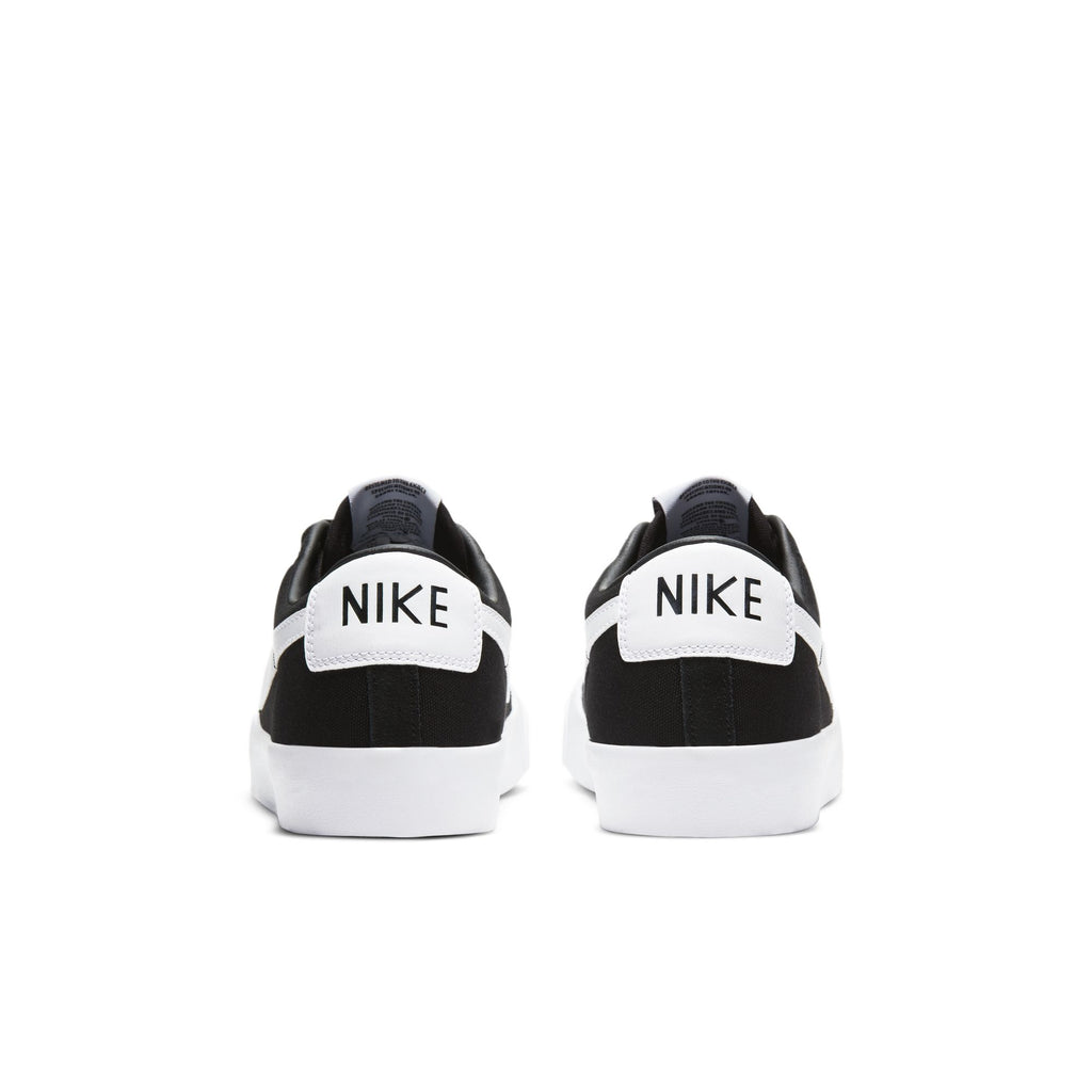 Nike SB Zoom Blazer Low Pro GT – Black/White-Black-Gum Light Brown