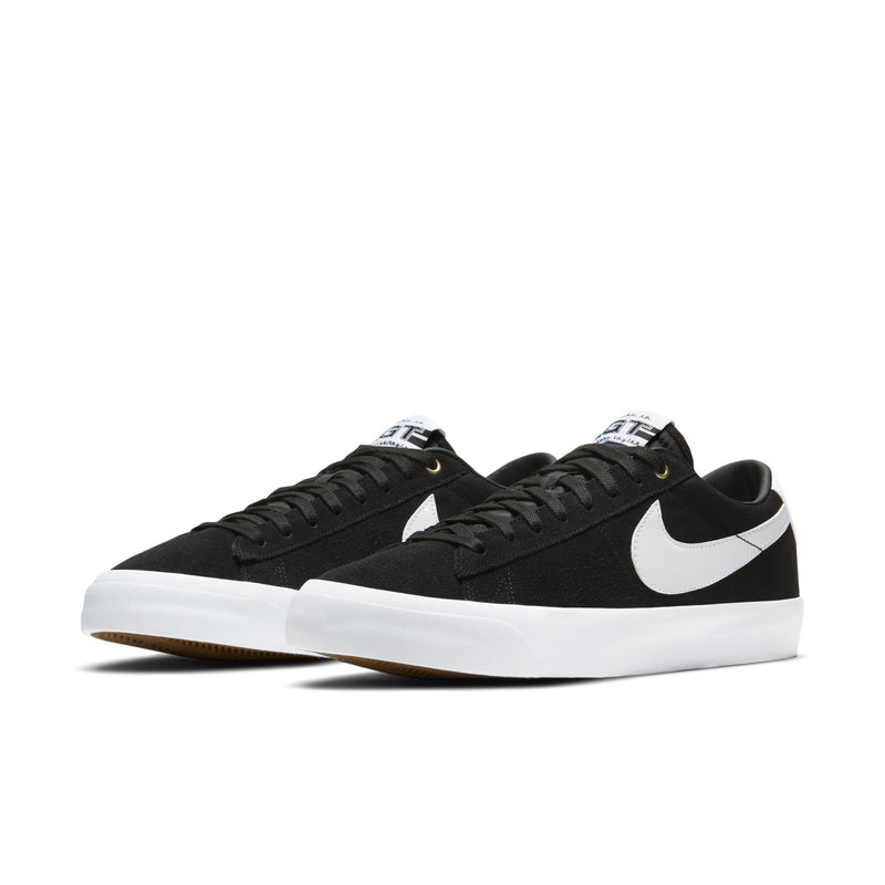 Nike SB Zoom Blazer Low Pro GT – Black/White-Black-Gum Light Brown