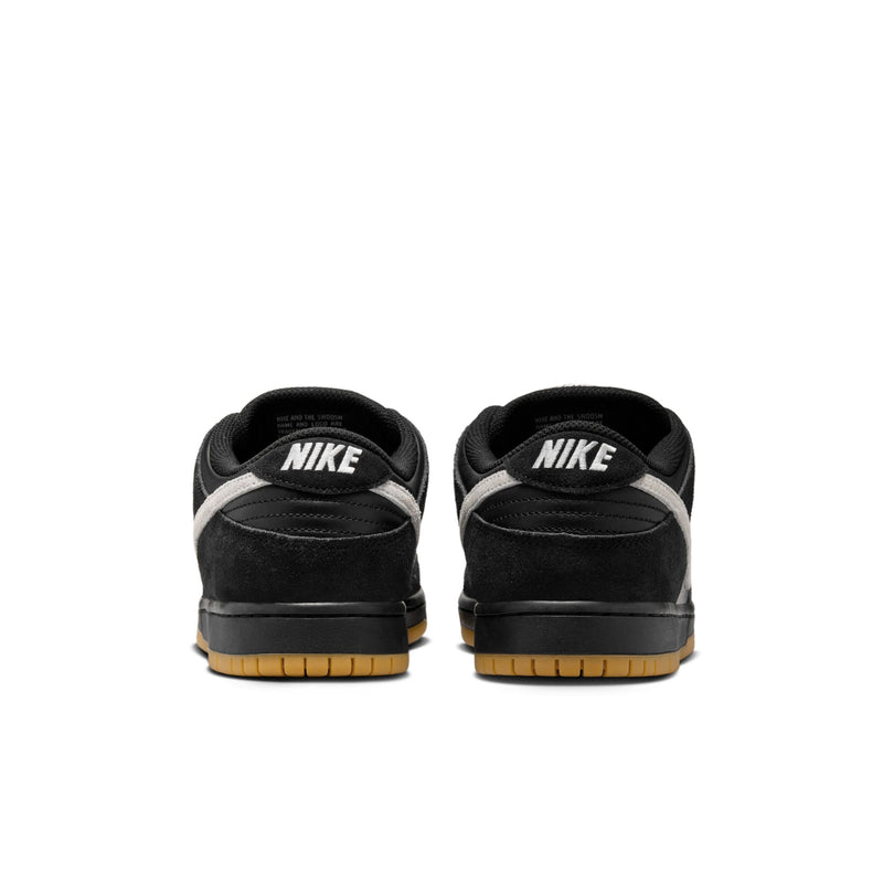 Nike SB Dunk Low Pro - Black/White/Black/Gum