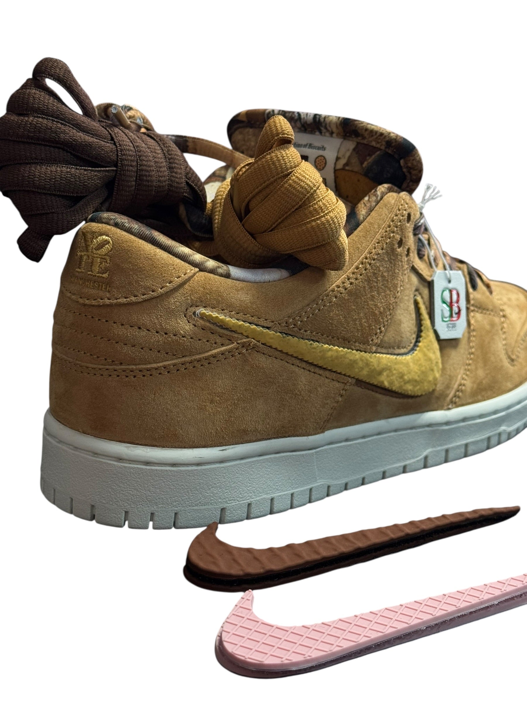 Nike SB Dunk Low Pro QS - Flax/Honeycomb-Summit White