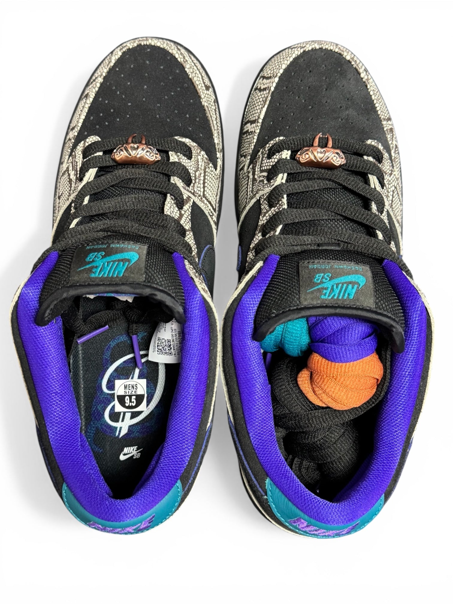 Nike SB Dunk Low Pro x Dashawn Jordan - String/Black-Bright Spruce