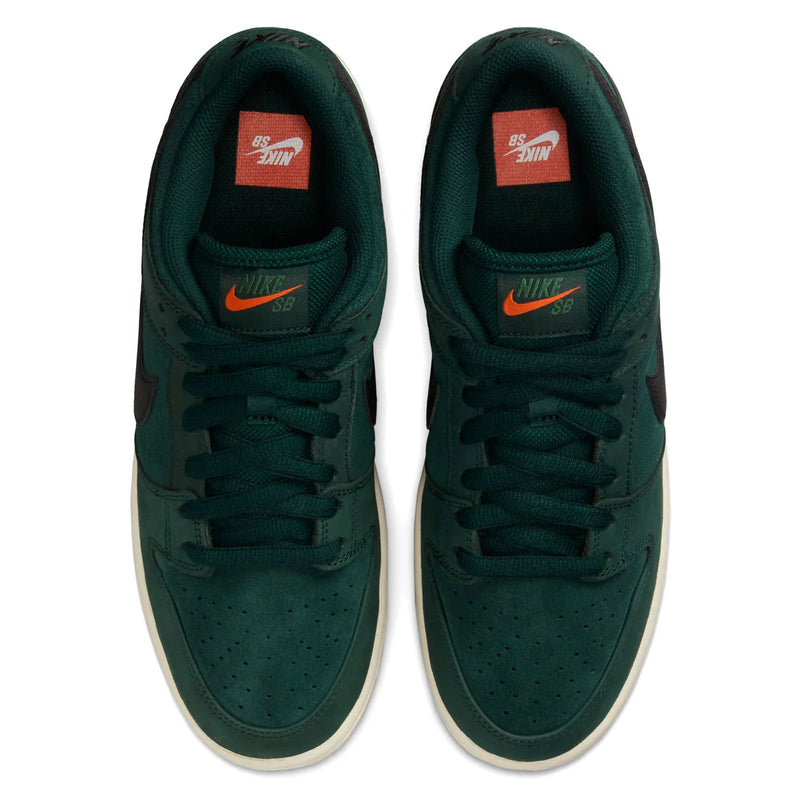Nike SB Dunk Low Pro – Deep Fir/Black/Fir-Sail