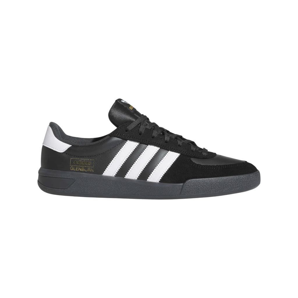 adidas Glenburn – CBLACK/FTWWHT/CARBON