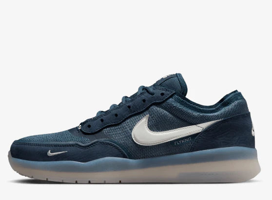 Nike SB PS8