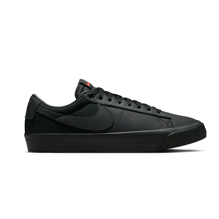 Nike SB Zoom Blazer Low Pro GT ISO - Triple Black